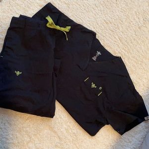 COPY - E-Z flex med couture scrubs